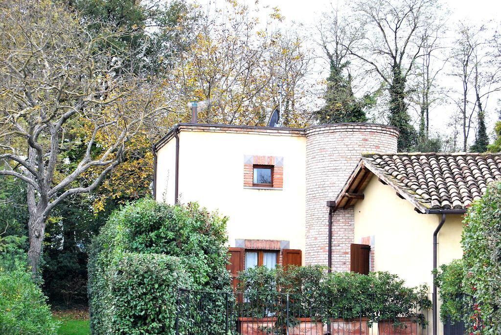 Montecorneo Country House Понте Сан Джовани Екстериор снимка